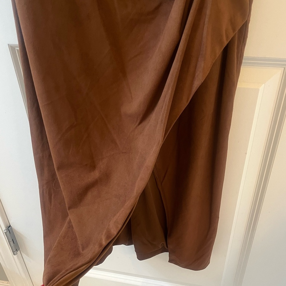 NWT Steve Madden Milo Sleeveless Gathered Midi Dress | Chicory Brown Size 4 - Picture 7 of 10